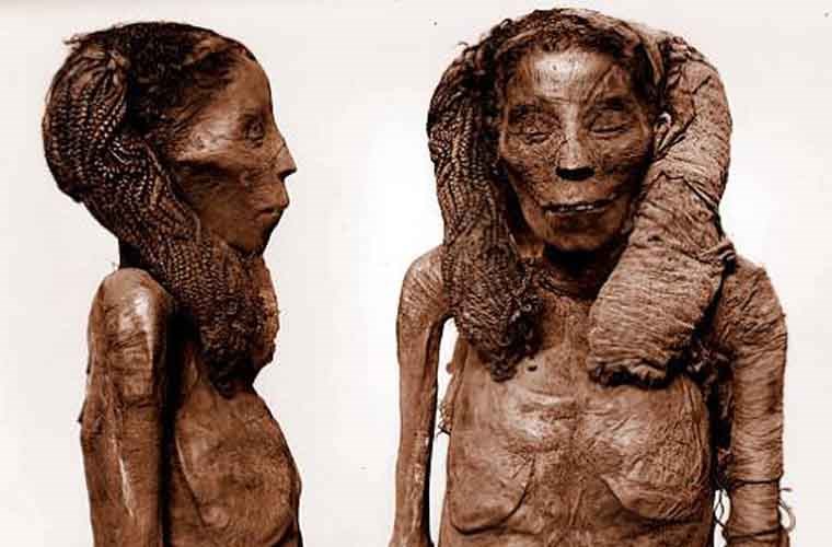 Nhan sắc của những x&aacute;c ướp 10 ng&agrave;n tuổi